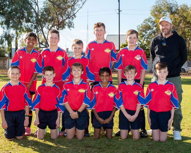 SOCCER > Congratulations to the Primary premiers SMC Falcons (tied with United)