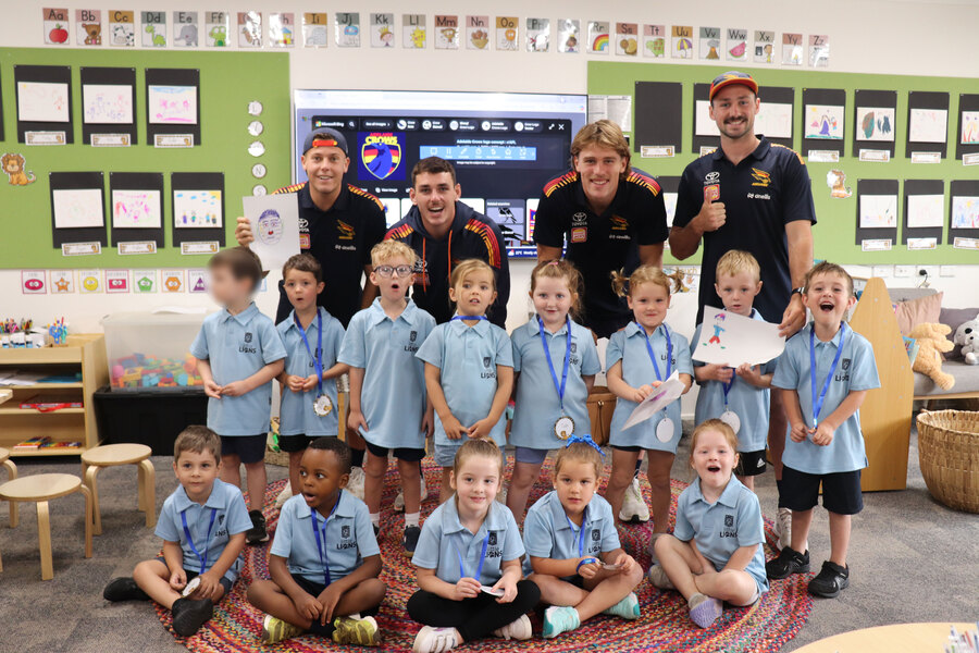 LITTLE LIONS > Our Little Lions had a special visit from the Adelaide Crows footballers.